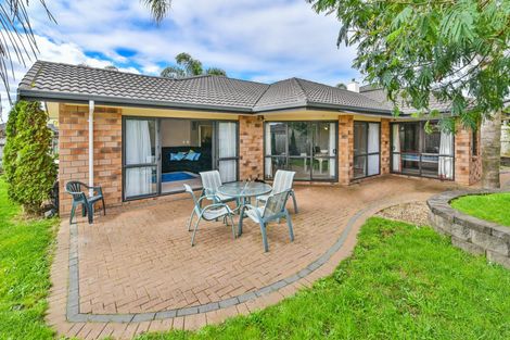 Photo of property in 7 Crannich Place, Wattle Downs, Auckland, 2103