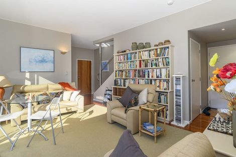 Photo of property in 28 Seaview Road, Otumoetai, Tauranga, 3110