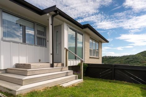 Photo of property in 1 Twomey Grove, Houghton Bay, Wellington, 6023