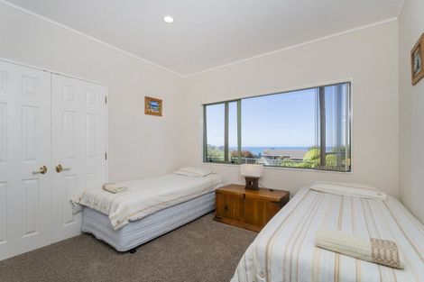 Photo of property in 8 Landel Place, Whitianga, 3510
