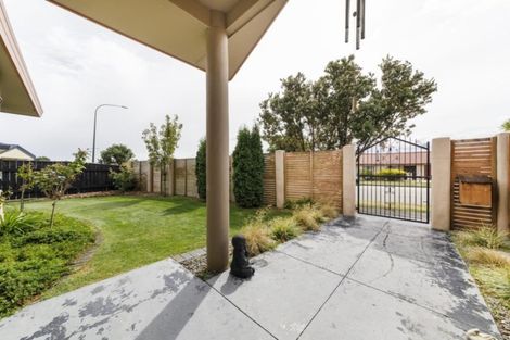 Photo of property in 116 Ruapehu Drive, Fitzherbert, Palmerston North, 4410