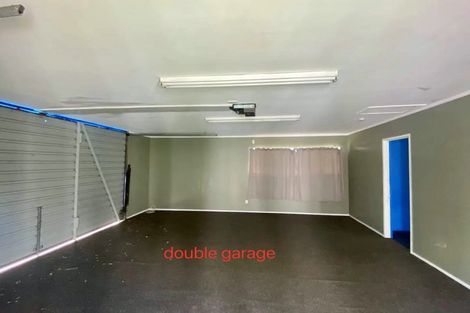 Photo of property in 155 View Road, Sunnyvale, Auckland, 0612