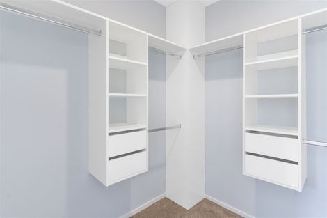 Photo of property in 18a Orams Road, Hillpark, Auckland, 2102