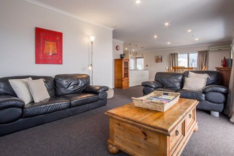 Photo of property in 138 Molesworth Street, New Plymouth, 4312