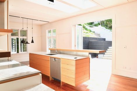 Photo of property in 67 Sar Street, Wadestown, Wellington, 6012