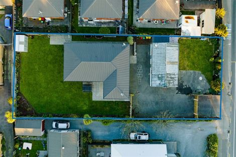 Photo of property in 327 Ferry Road, Waltham, Christchurch, 8011