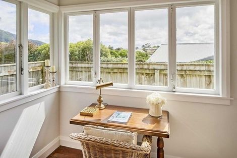 Photo of property in 57 Ranui Terrace, Tawa, Wellington, 5028