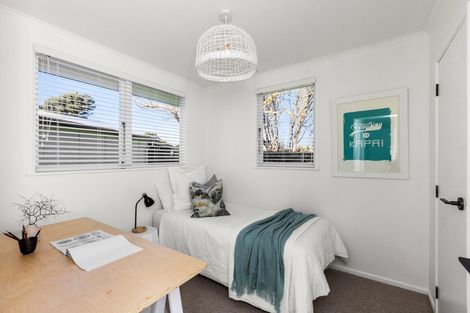 Photo of property in 21b Te Aute Road, Havelock North, 4130