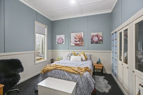 Photo of property in 142 Juliet Street, Stratford, 4332