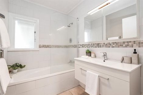 Photo of property in 132 Devon Street, Hillcrest, Rotorua, 3015