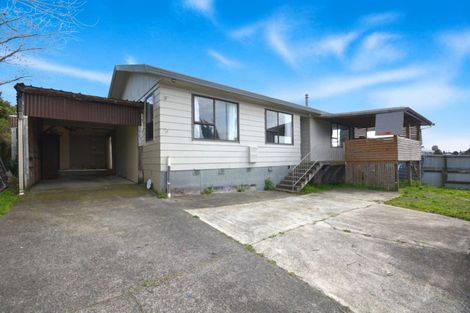 Photo of property in 1/1 Rebecca Rise, Weymouth, Auckland, 2103