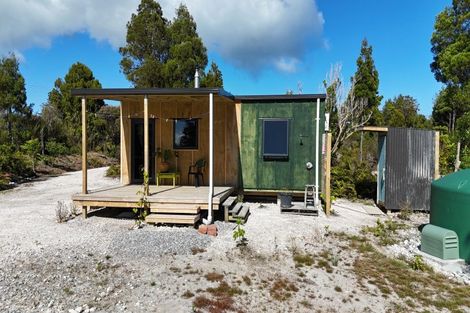 Photo of property in 898 Cape Foulwind Road, Cape Foulwind, 7892