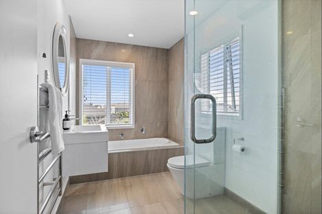 Photo of property in 80 Palm Springs Boulevard, Papamoa Beach, Papamoa, 3118