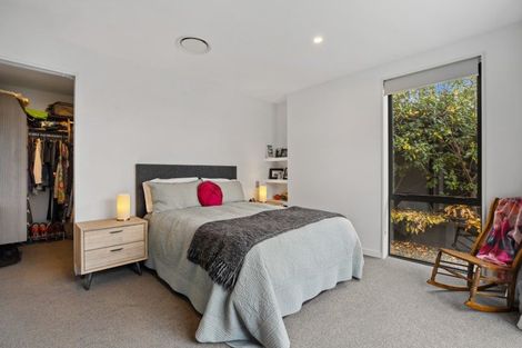 Photo of property in 12 Sapphire Spring Rise, Wanaka, 9305