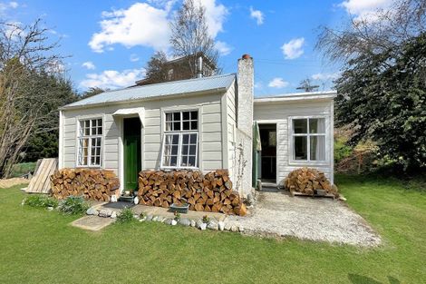 Photo of property in 42 Leven Street, Naseby, 9396