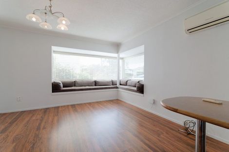 Photo of property in 1/760 Beach Road, Browns Bay, Auckland, 0630