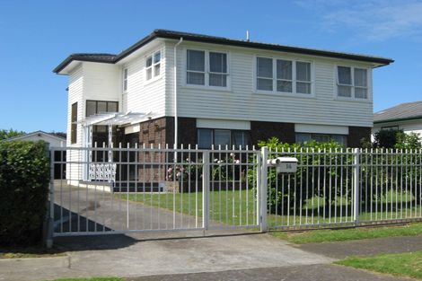Photo of property in 22 Andes Avenue, Mangere Bridge, Auckland, 2022