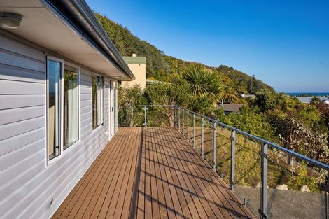 Photo of property in 4 Kea Place, South Bay, Kaikoura, 7300