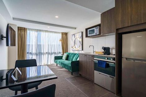 Photo of property in Proximity Apartment Hotel, 172 Thorndon Quay, Pipitea, Wellington, 6011