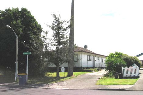 Photo of property in 31 Cabello Place, Unsworth Heights, Auckland, 0632