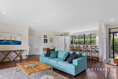 Photo of property in 20 Kayelene Place, Omokoroa, 3114