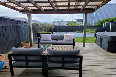 Photo of property in 24 Station Street, Hobsonville, Auckland, 0616