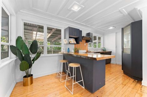 Photo of property in 146 Pooks Road, Swanson, Auckland, 0612