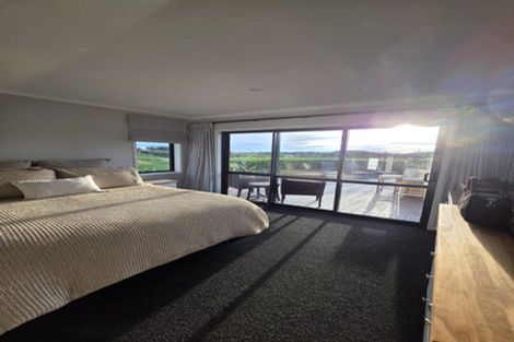 Photo of property in 3 Highland View Drive, Tokomaru, Palmerston North, 4474
