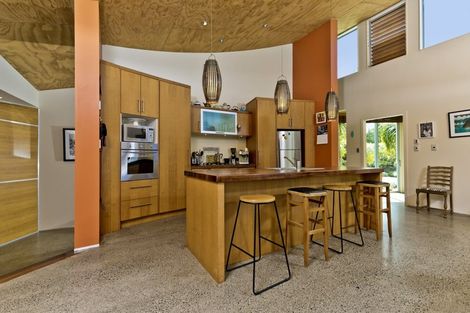 Photo of property in 218 Mcpike Road, Waimauku, 0883