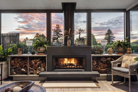 Photo of property in 162 Monument Road, Clevedon, Papakura, 2582