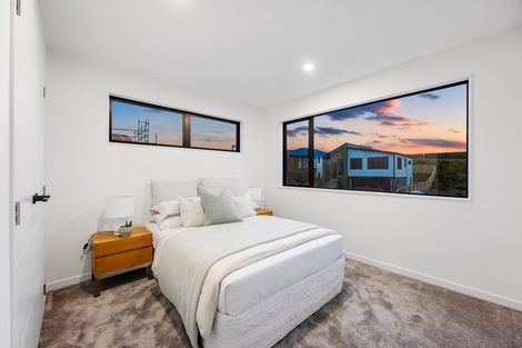 Photo of property in 7 Pakirikiri Street, Long Bay, Auckland, 0630