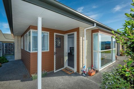 Photo of property in Rivertown Villas, 150 Williams Street, Kaiapoi, 7630