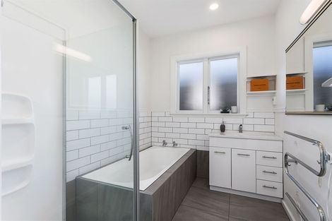 Photo of property in 109 Tomes Road, St Albans, Christchurch, 8052