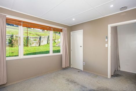 Photo of property in 21 Waiho Terrace, Elsdon, Porirua, 5022