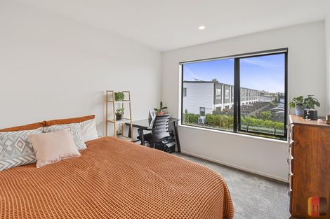 Photo of property in 97 Te Aparangi Road, Papakura, 2110