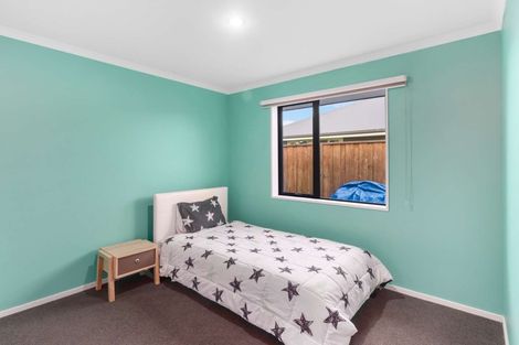 Photo of property in 49 Aroha Street, Pegasus, 7612