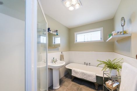 Photo of property in 459a Featherston Street, Palmerston North, 4414