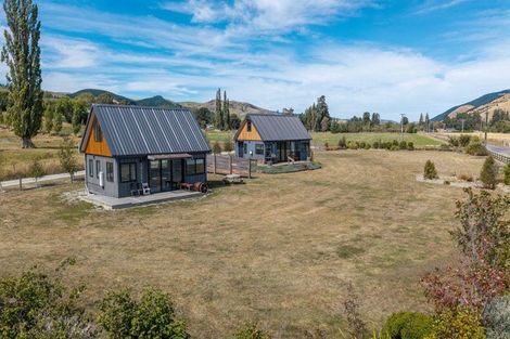 Photo of property in 1535a Teviot Road, Millers Flat, Roxburgh, 9572