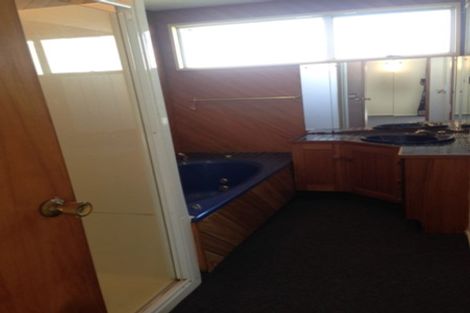 Photo of property in 8 Karo Place, Ilam, Christchurch, 8041