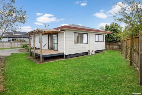 Photo of property in 2/36 Convair Crescent, Mangere, Auckland, 2022