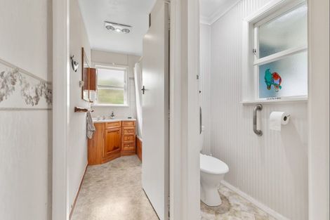 Photo of property in 37 Duke Street, Levin, 5510