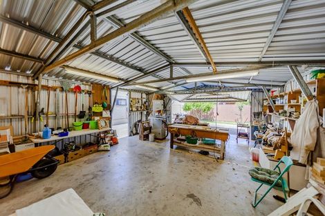 Photo of property in 32 O'dowd Road, Taradale, Napier, 4112