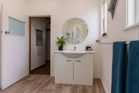 Photo of property in 6 Empire Street, Dannevirke, 4930