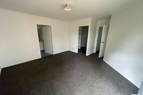 Photo of property in 15 Kalgan Place, Burswood, Auckland, 2013