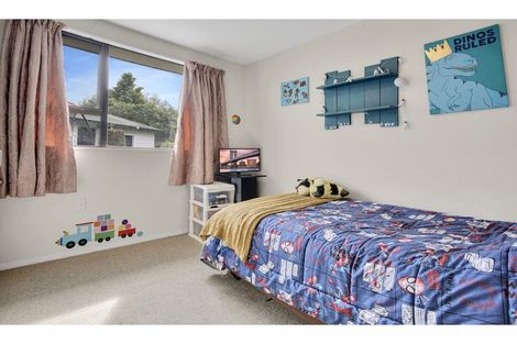 Photo of property in 11 Kowai Place, Amberley, 7410