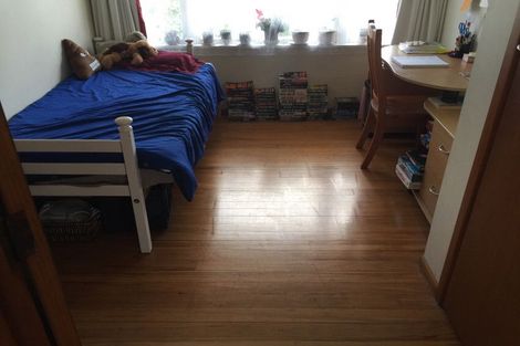 Photo of property in 3179 Great North Road, New Lynn, Auckland, 0600