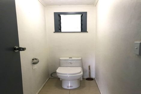 Photo of property in 62 Ellis Avenue, Mount Roskill, Auckland, 1041