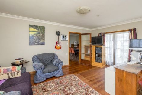 Photo of property in 10 Clyde Street, Levin, 5510