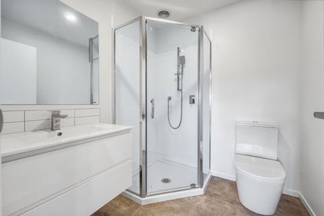 Photo of property in 3/28 Westgate Drive, Westgate, Auckland, 0614