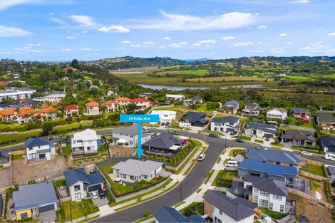 Photo of property in 19 Kuku Avenue, Red Beach, 0932